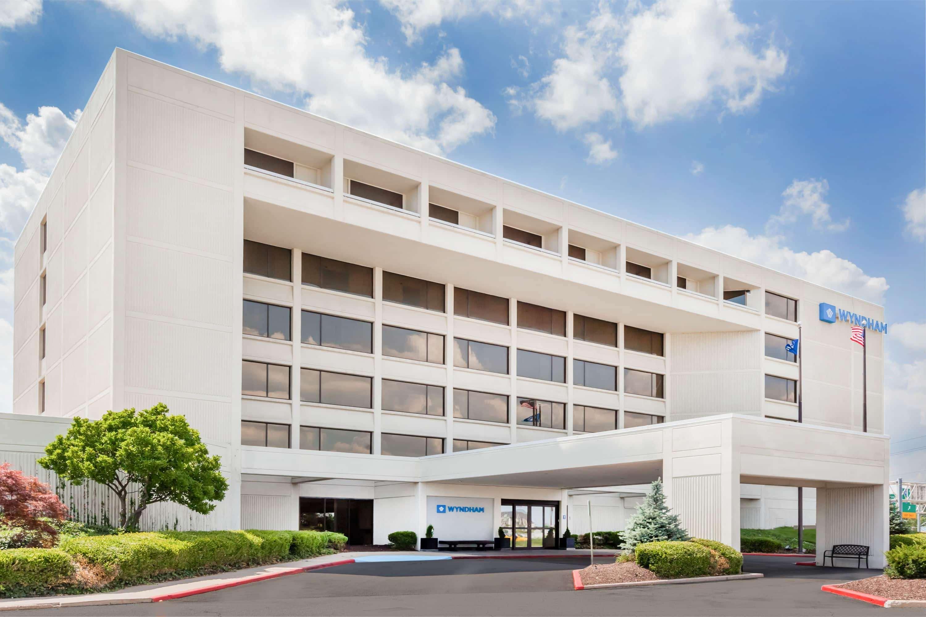 Готель Wyndham Indianapolis Airport Екстер'єр фото