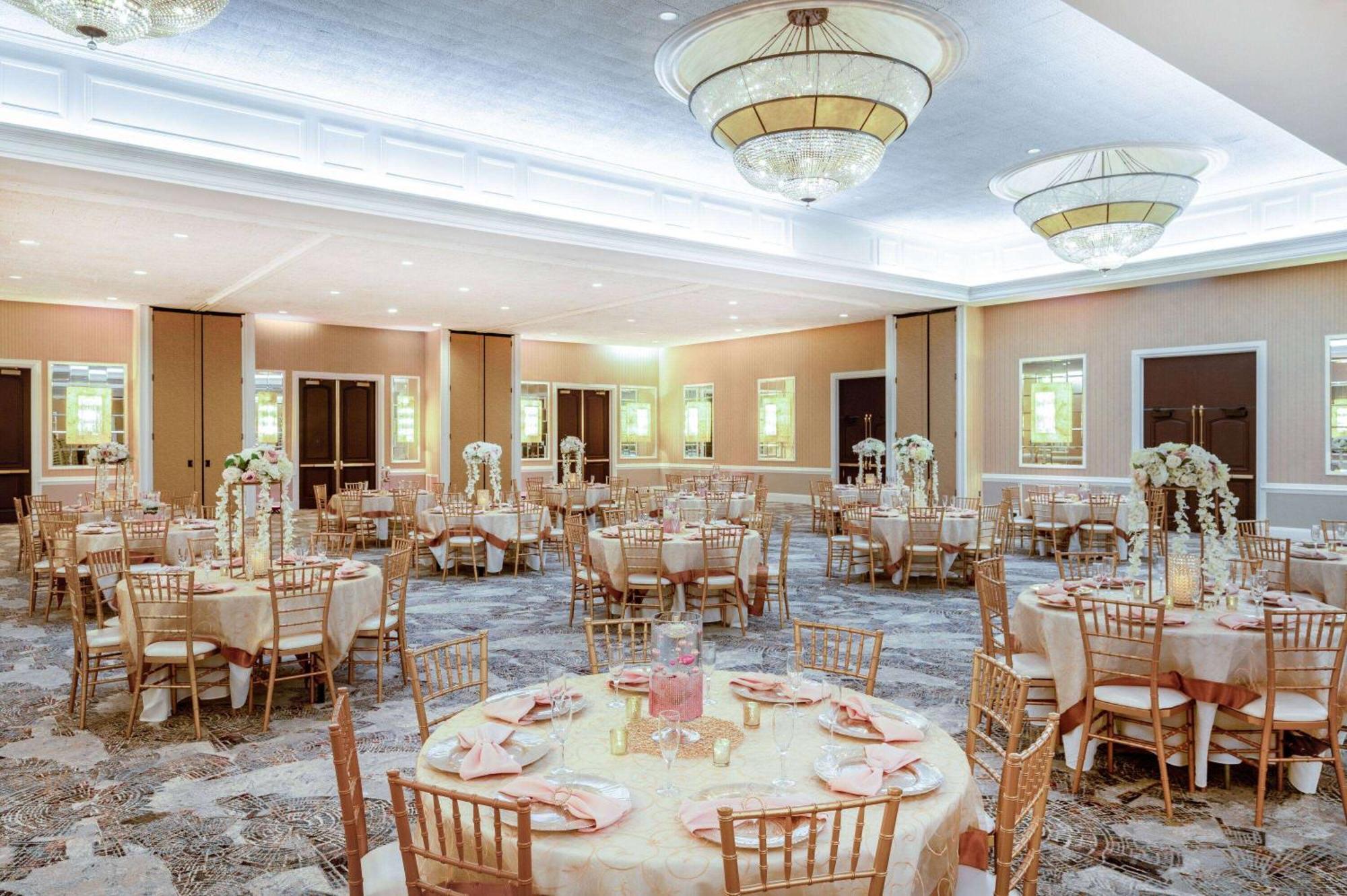 Готель Wyndham Indianapolis Airport Екстер'єр фото