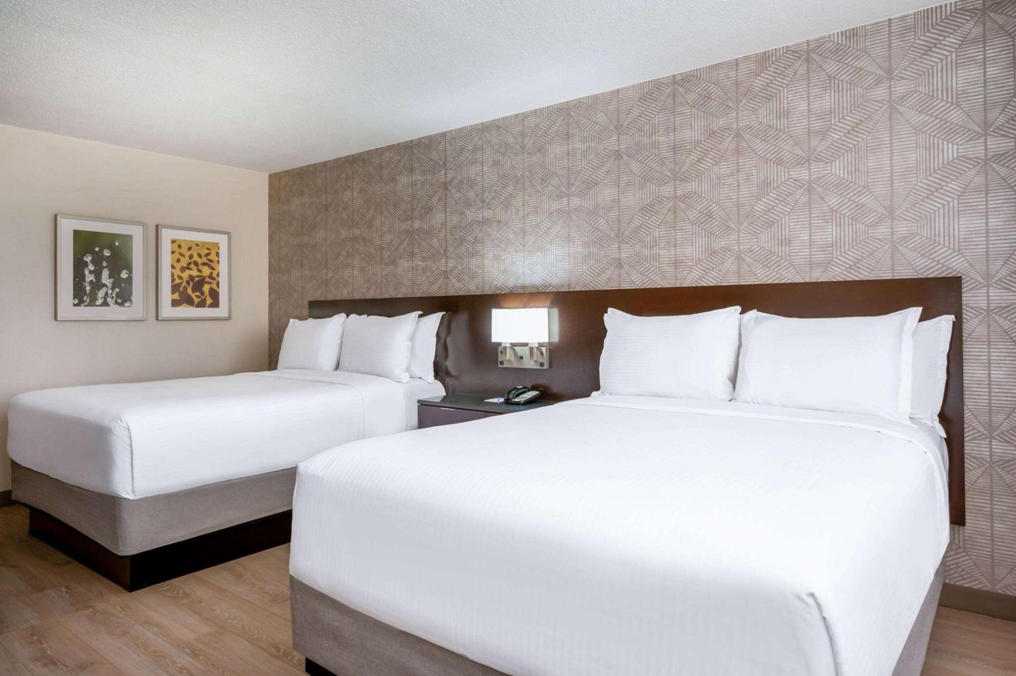 Готель Wyndham Indianapolis Airport Екстер'єр фото