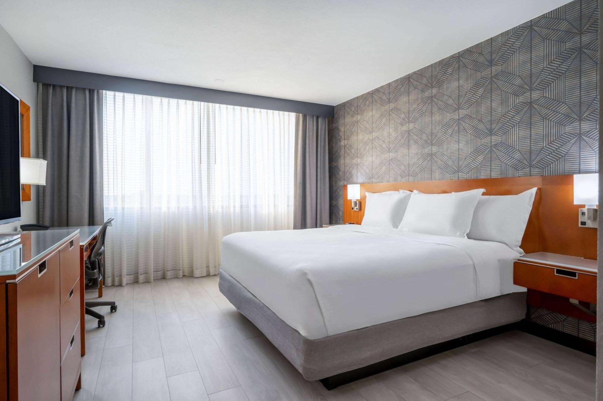 Готель Wyndham Indianapolis Airport Екстер'єр фото